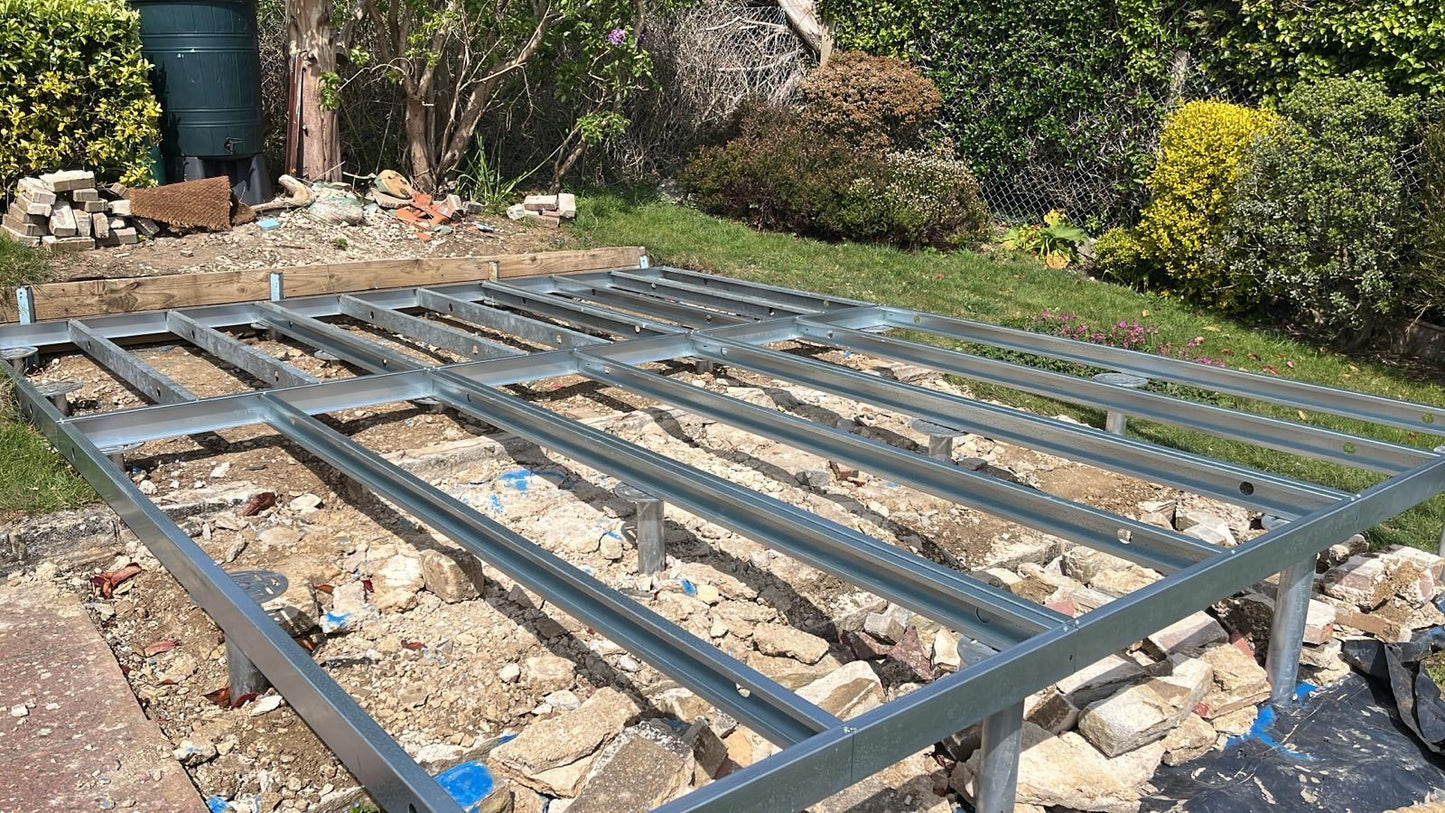 Decking panel (1.2m wide)