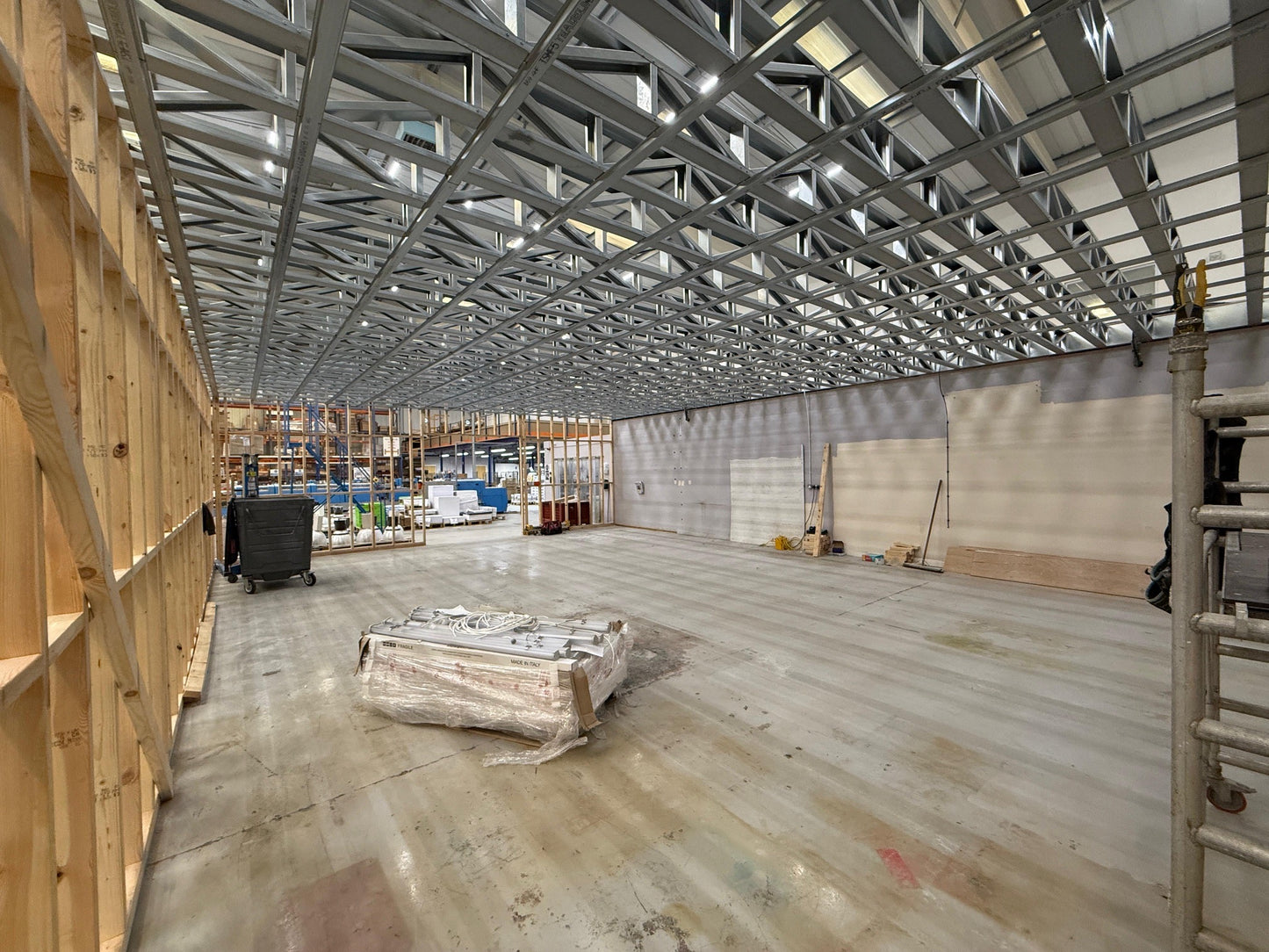 Pozi-joist beam, 92mm wide x 300mm deep